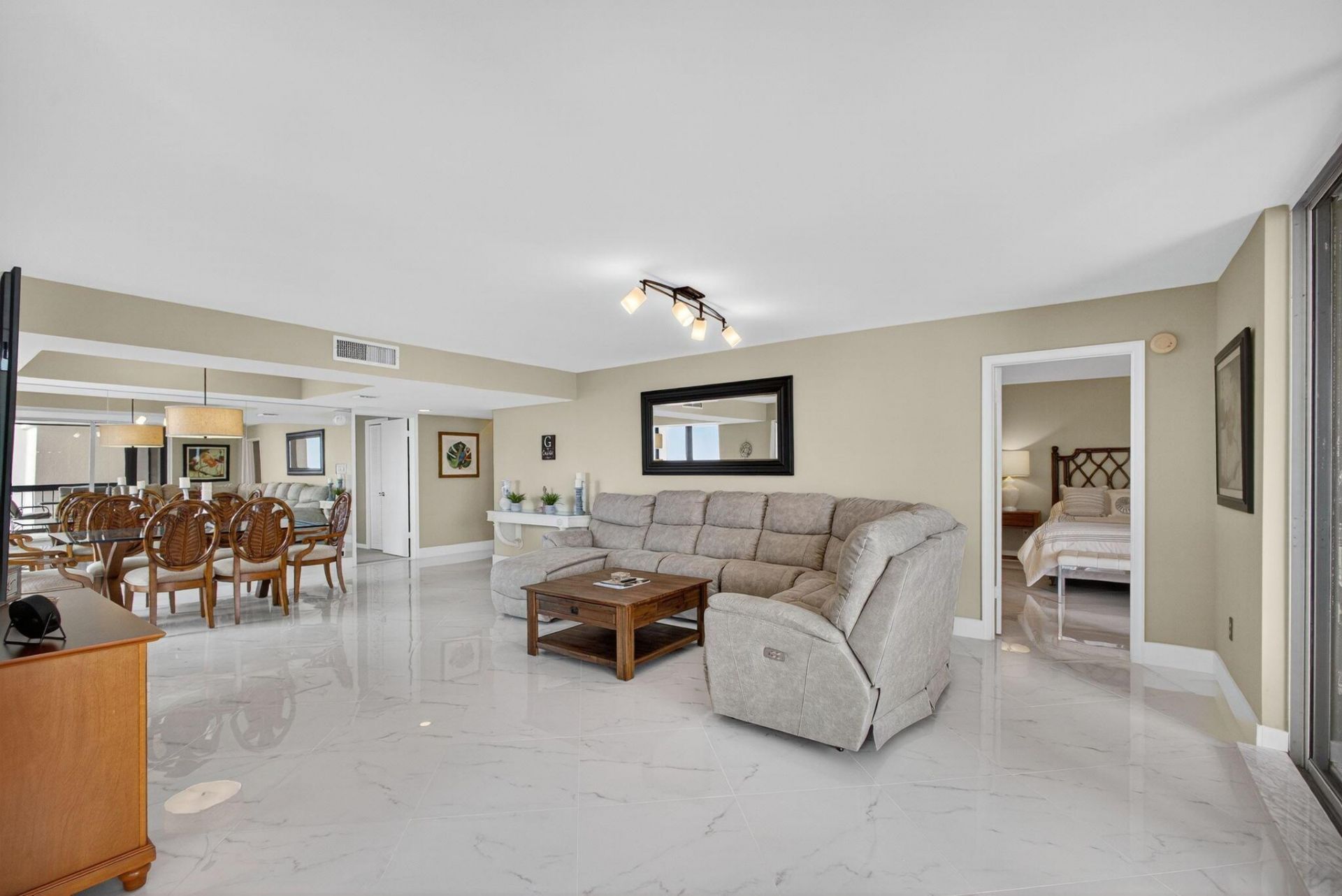 5380 N Ocean Drive, Unit 12c, Singer Island, FL 33404 Photo