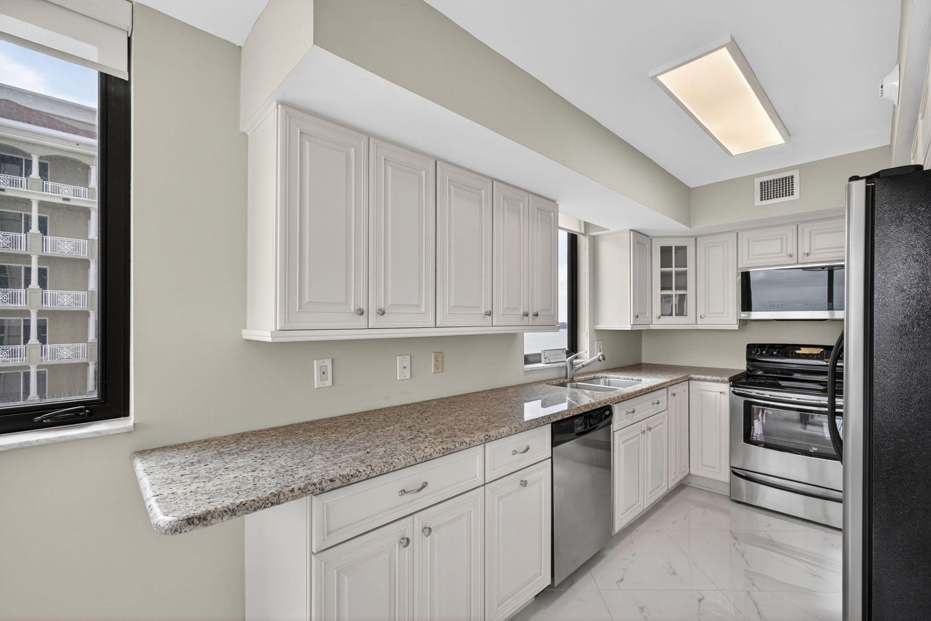 5380 N Ocean Drive, Unit 12c, Singer Island, FL 33404 Photo