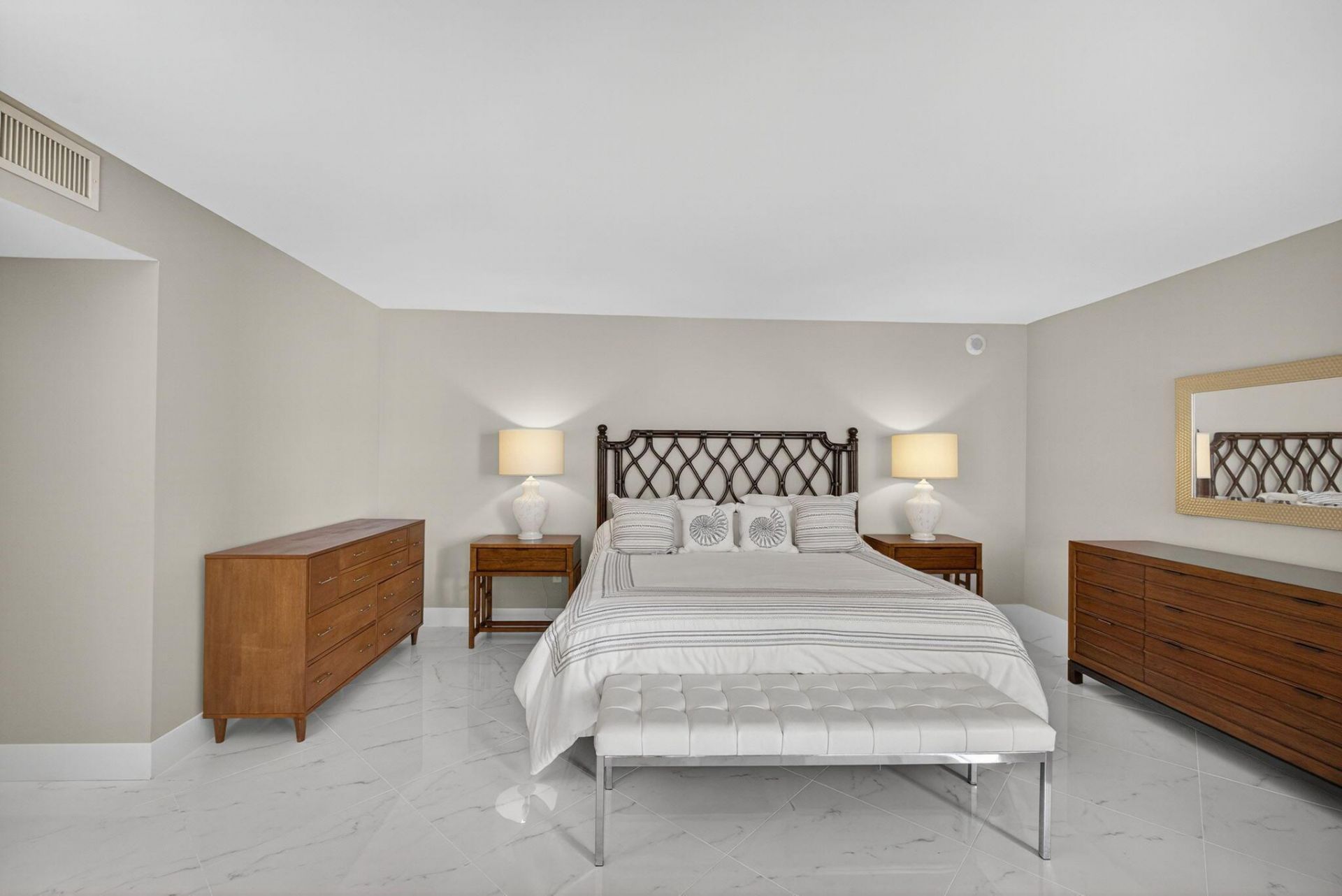 5380 N Ocean Drive, Unit 12c, Singer Island, FL 33404 Photo