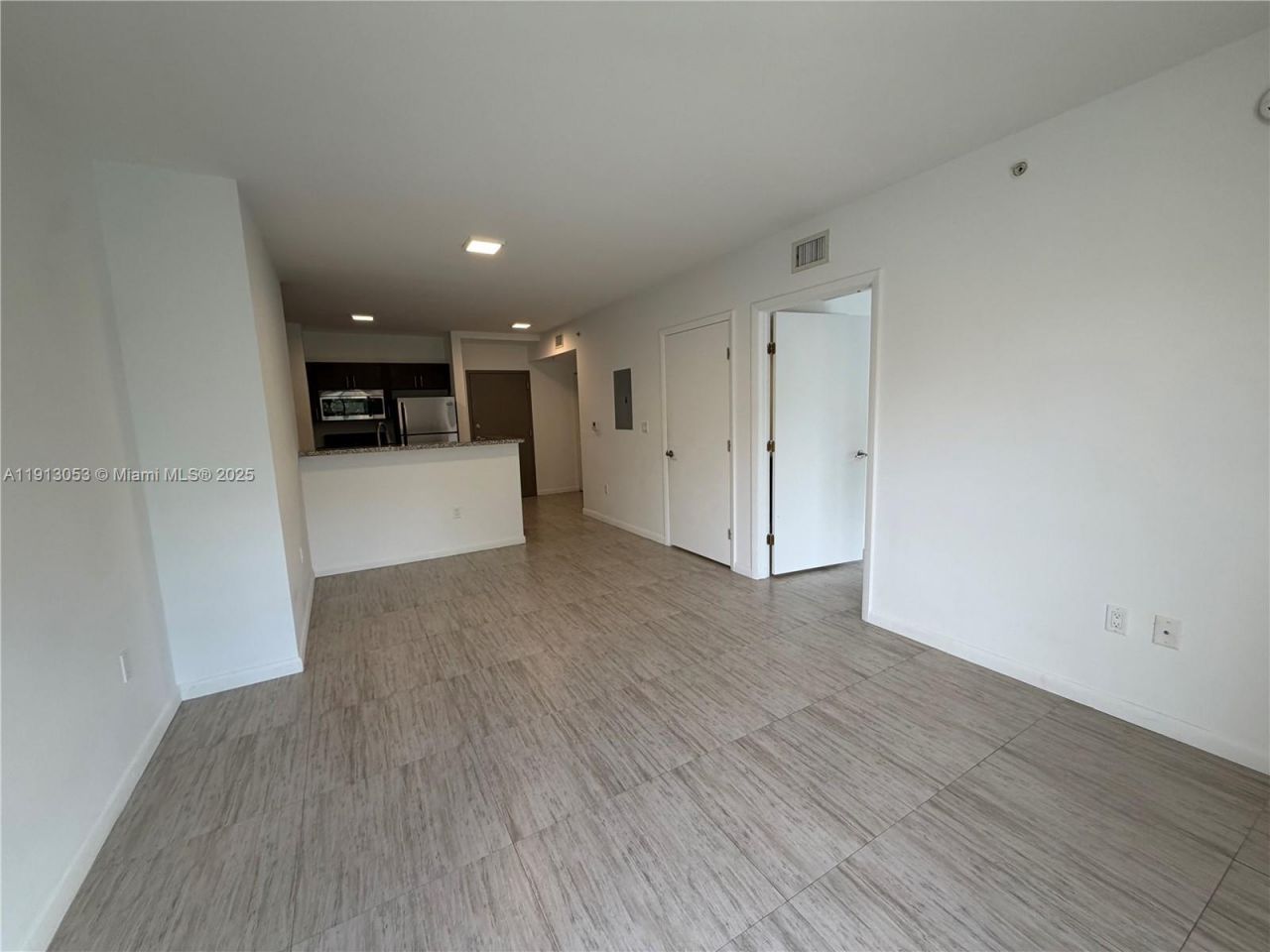 1801 SW 32nd Ave, Unit 504, Miami, FL 33145 Photo