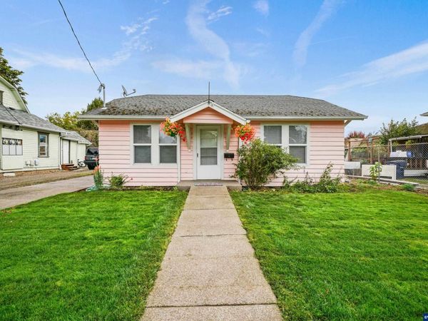 145 Ecols St N, Monmouth, OR 97361