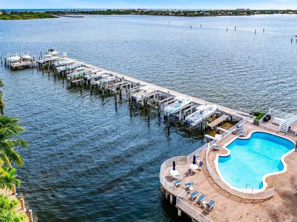 124 Harbors Way, Boynton Beach, FL 33435