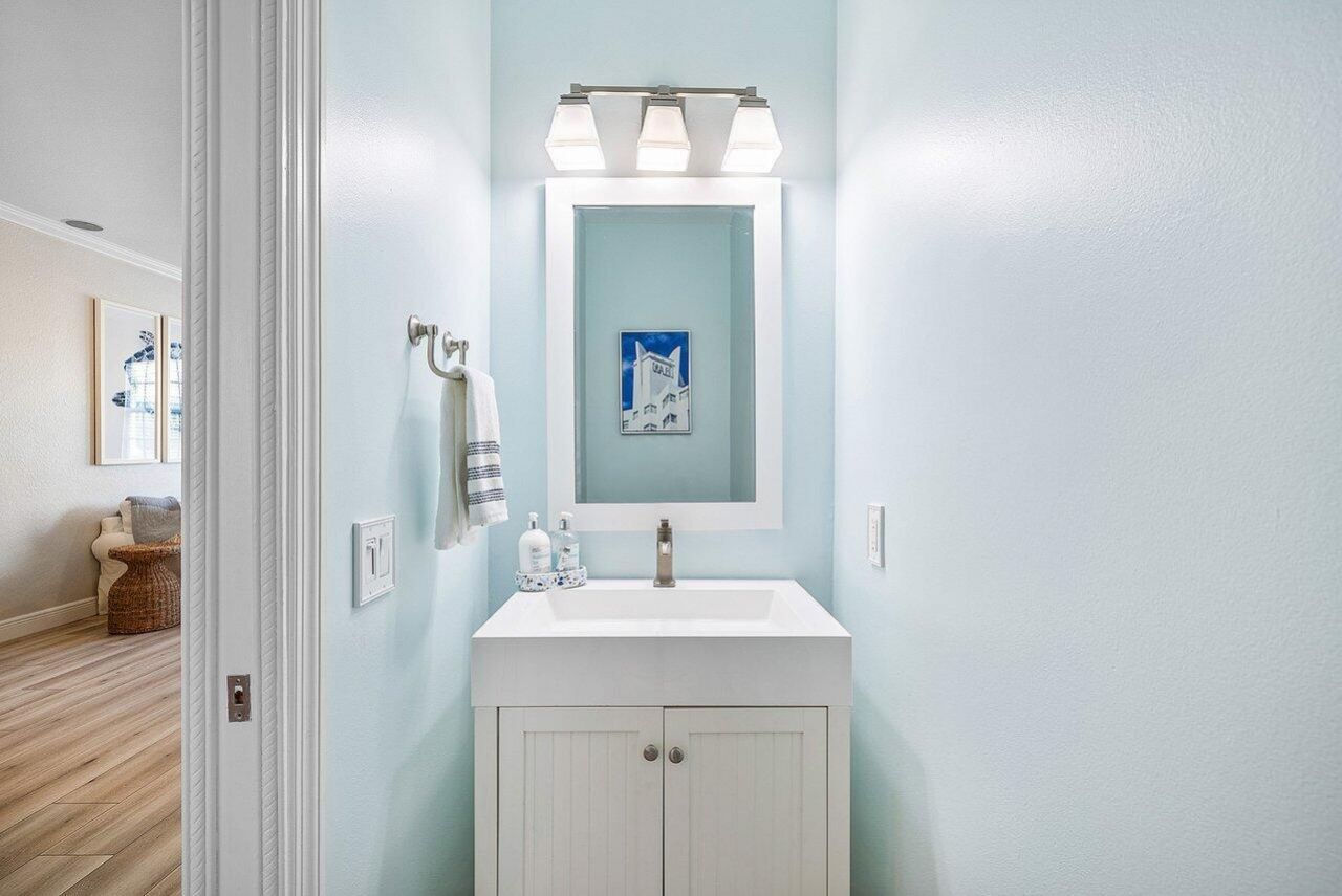 124 Harbors Way, Boynton Beach, FL 33435 Photo