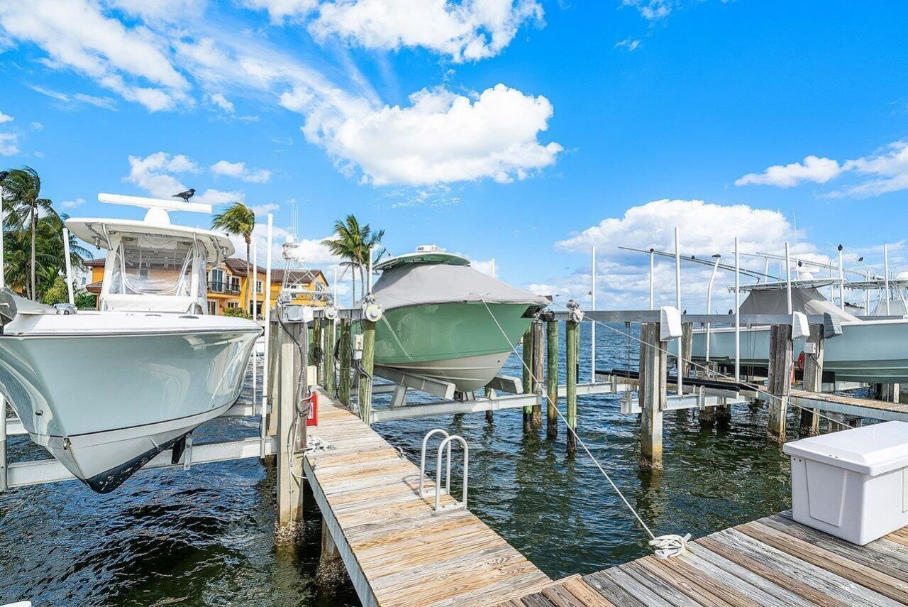 124 Harbors Way, Boynton Beach, FL 33435 Photo