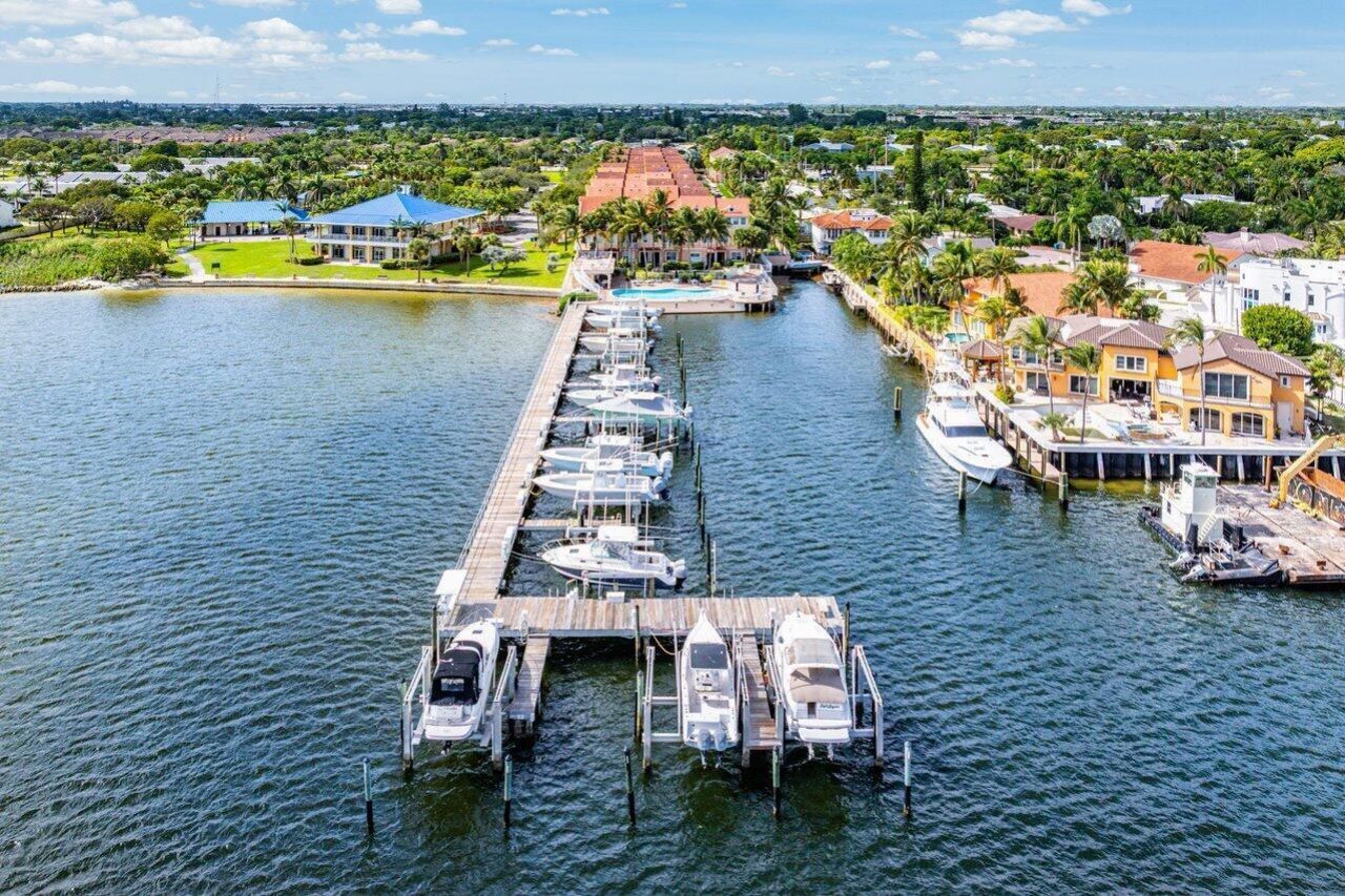 124 Harbors Way, Boynton Beach, FL 33435 Photo