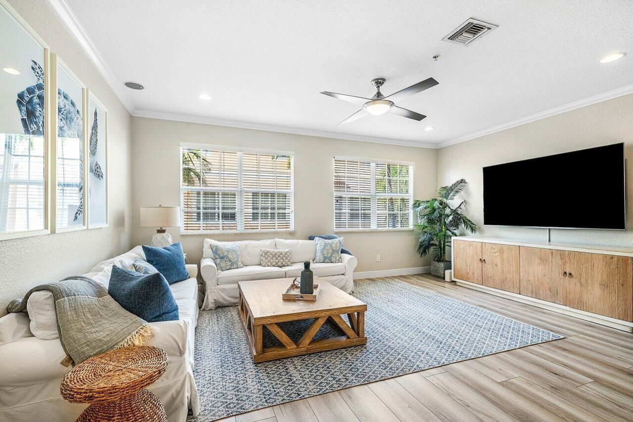 124 Harbors Way, Boynton Beach, FL 33435 Photo