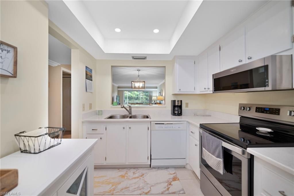 3150 Binnacle Dr, Unit 207, Naples, FL 34103 Photo