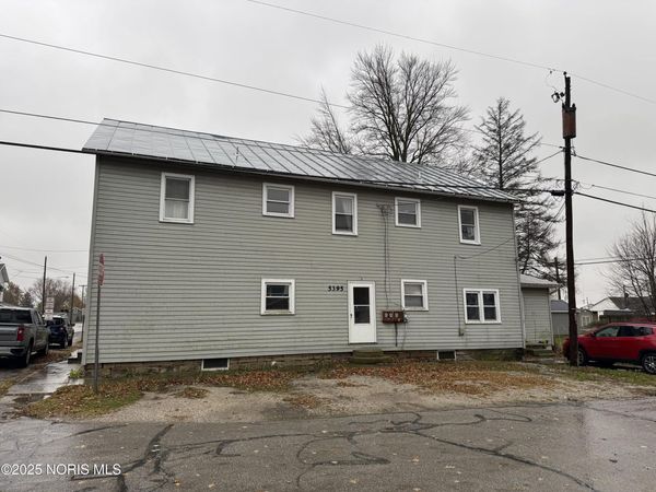 5395 Bucyrus Street, North Robinson, OH 44827