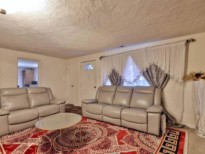 4104 Trevor Avenue, Cheviot, OH 45211 Photo 5