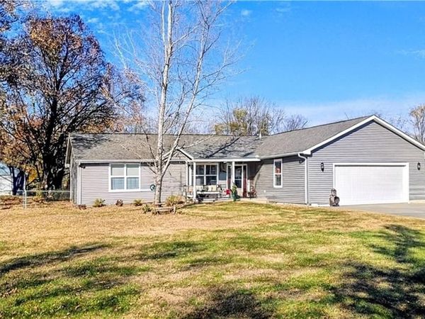 1820 E Morgan Road, Independence, MO 64050