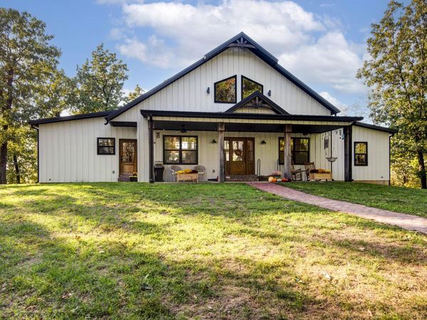 10344 N Farm Rd 149, Pleasant Hope, MO 65725