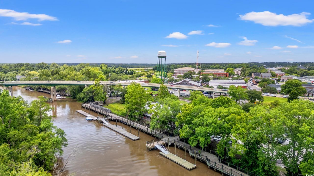 1263 Cypress Shoal Dr. Photo 17