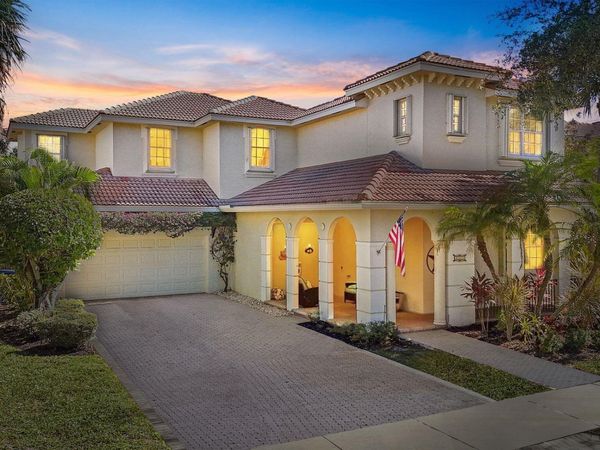 122 Via Castilla, Jupiter, FL 33458