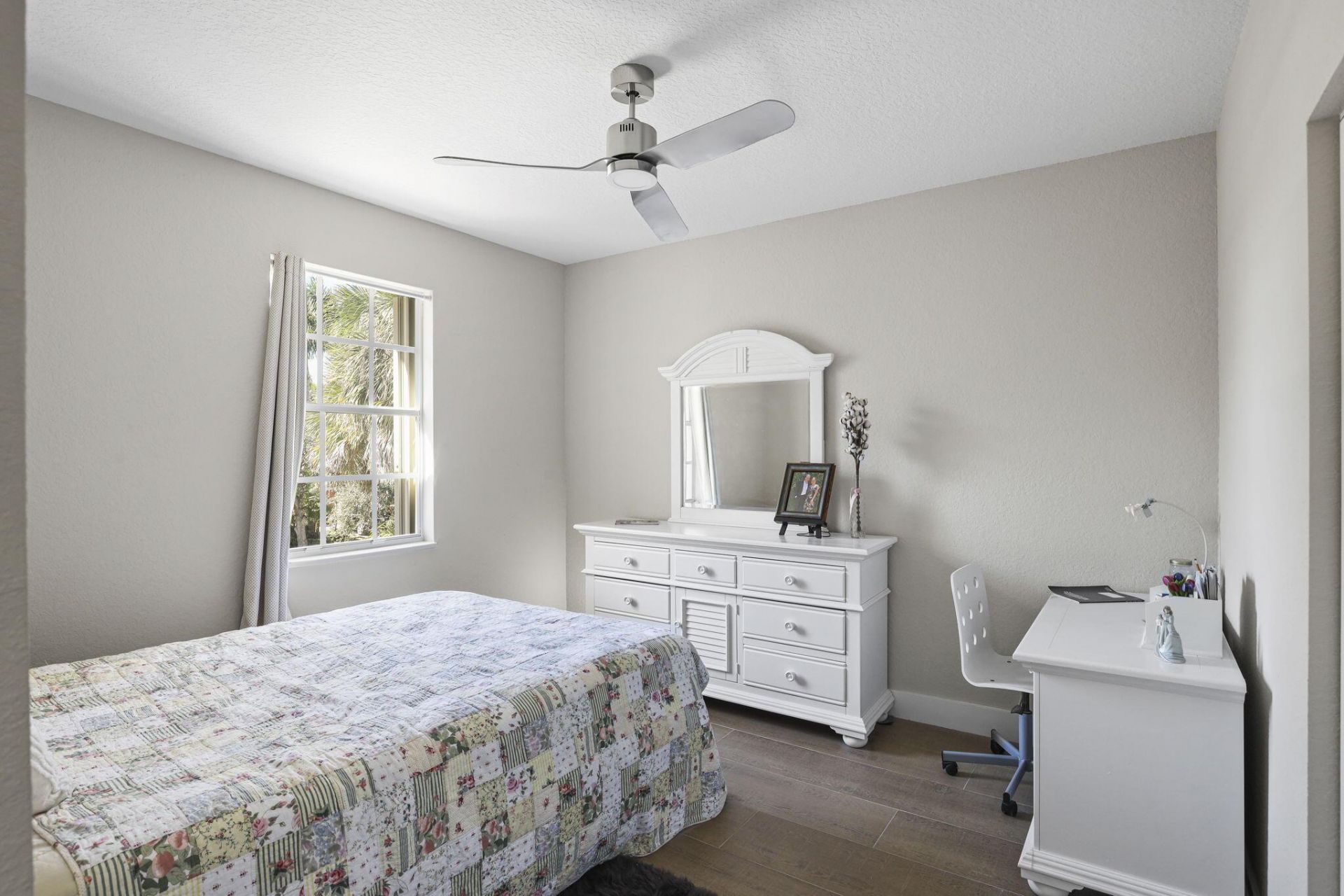 122 Via Castilla, Jupiter, FL 33458 Photo