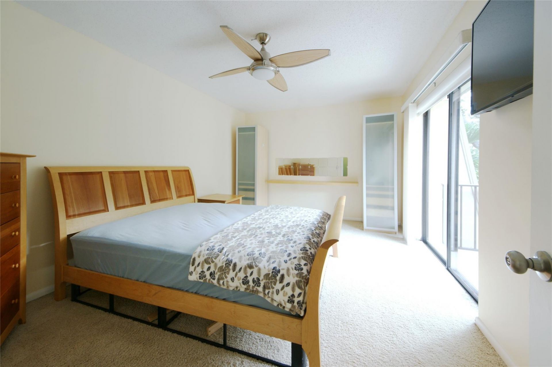 1700 Embassy Dr, Unit 504, West Palm Beach, FL 33401 Photo