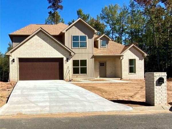 5032 HACKATTON, Sherwood, AR 72120