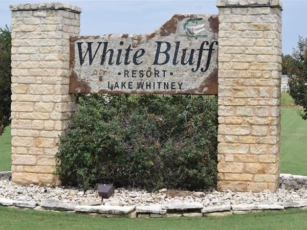 1004 White Bluff Drive , Whitney, TX 76692