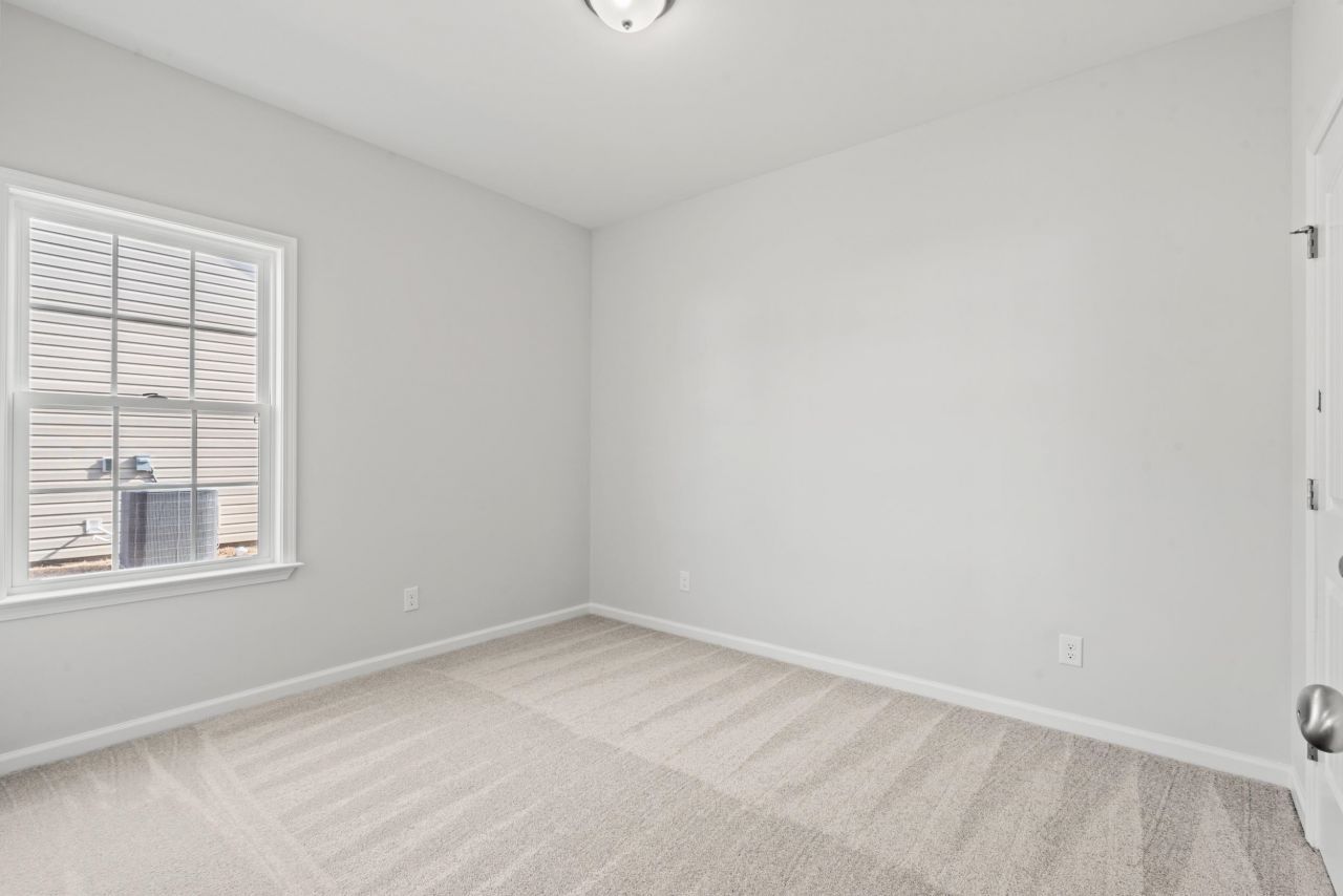 243 Stillbrook Dr. Photo 12