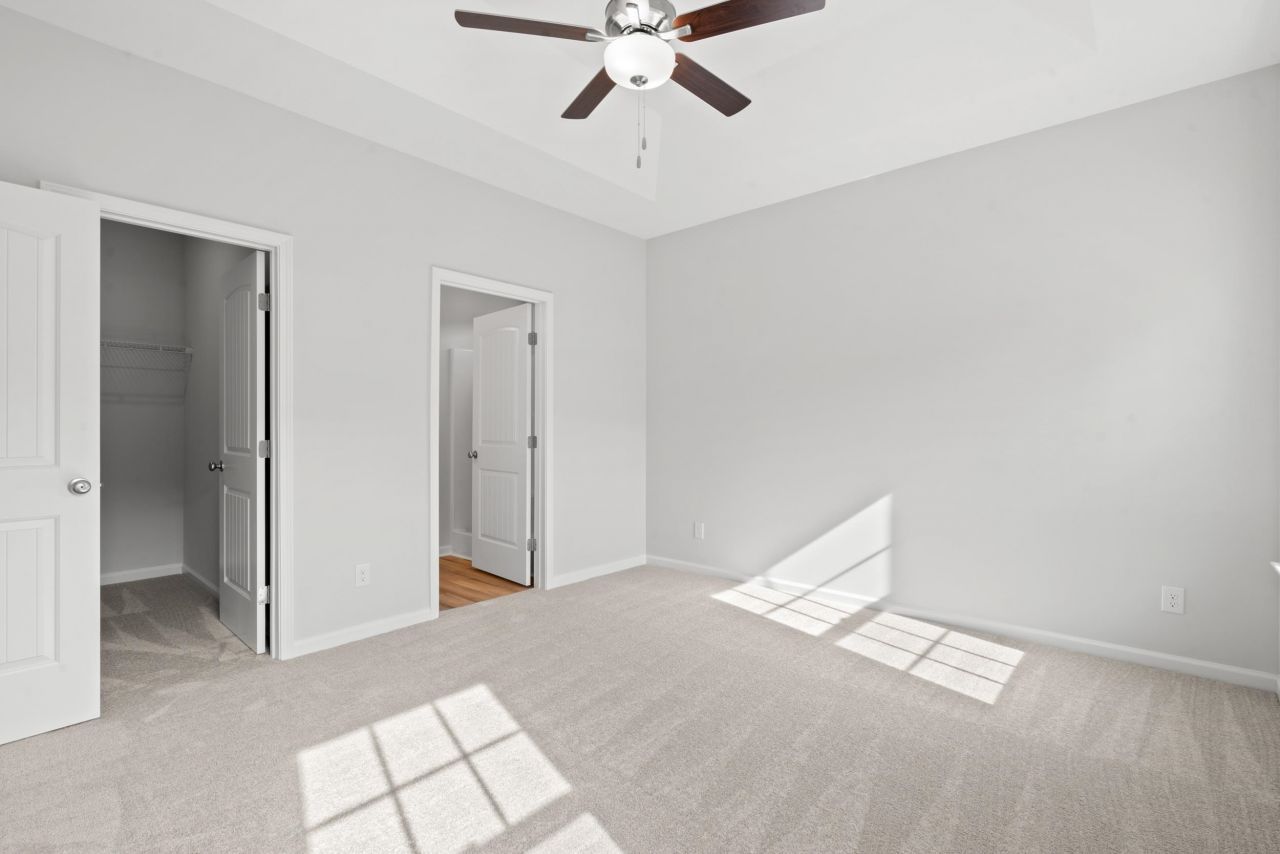 243 Stillbrook Dr. Photo 6