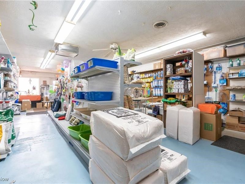 2004-2006 Locust Street S, Canal Fulton, OH 44614 Photo 12