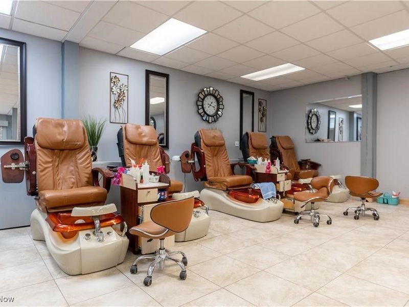 2006 Locust Street S, Canal Fulton, OH 44614 Photo 5