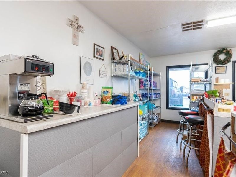 2004-2006 Locust Street S, Canal Fulton, OH 44614 Photo 8