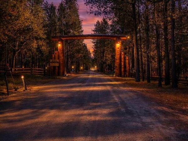 1663 Shadow Run, ASHTON, ID 83420