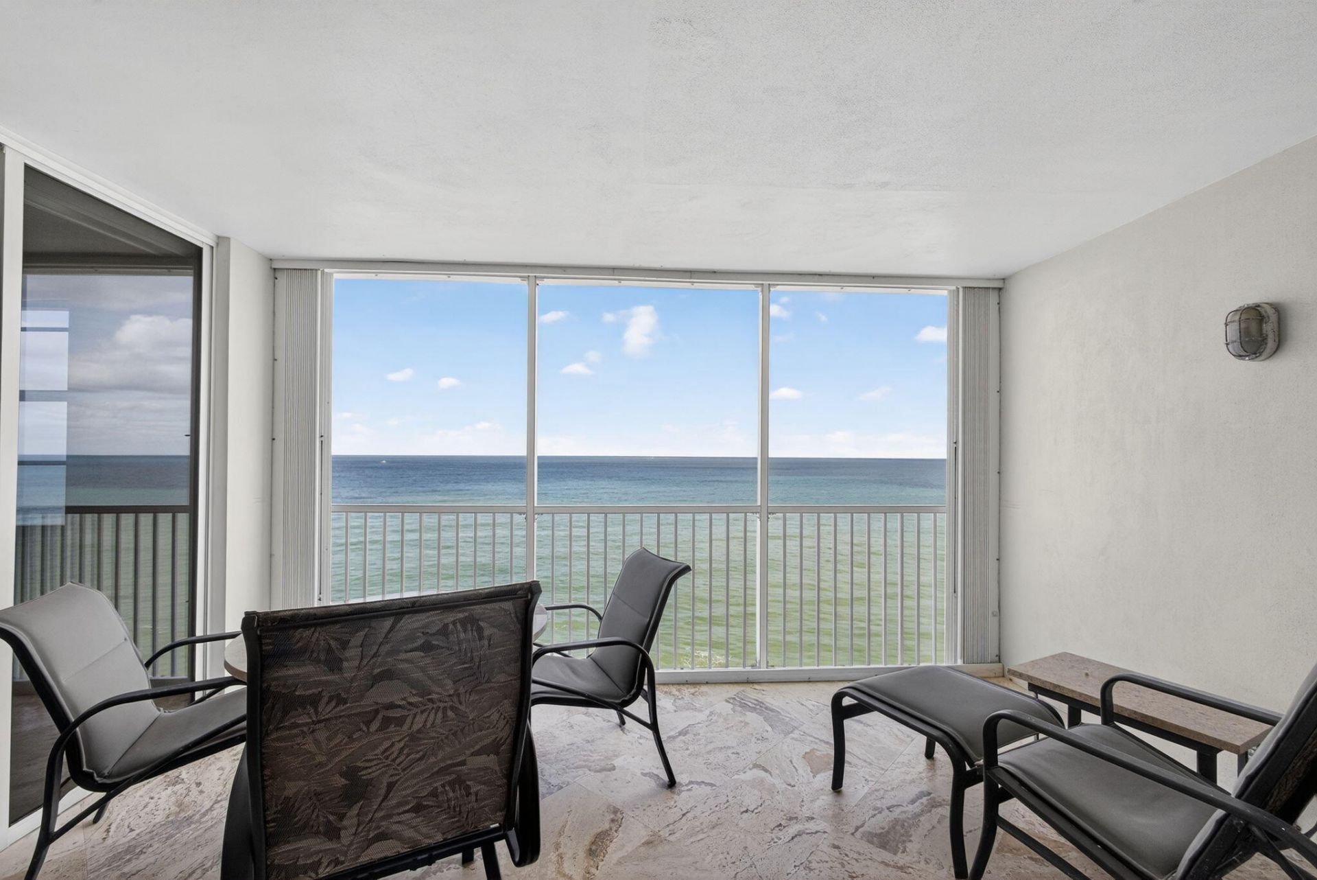 840 Ocean Drive, Unit 1004, Juno Beach, FL 33408 Photo