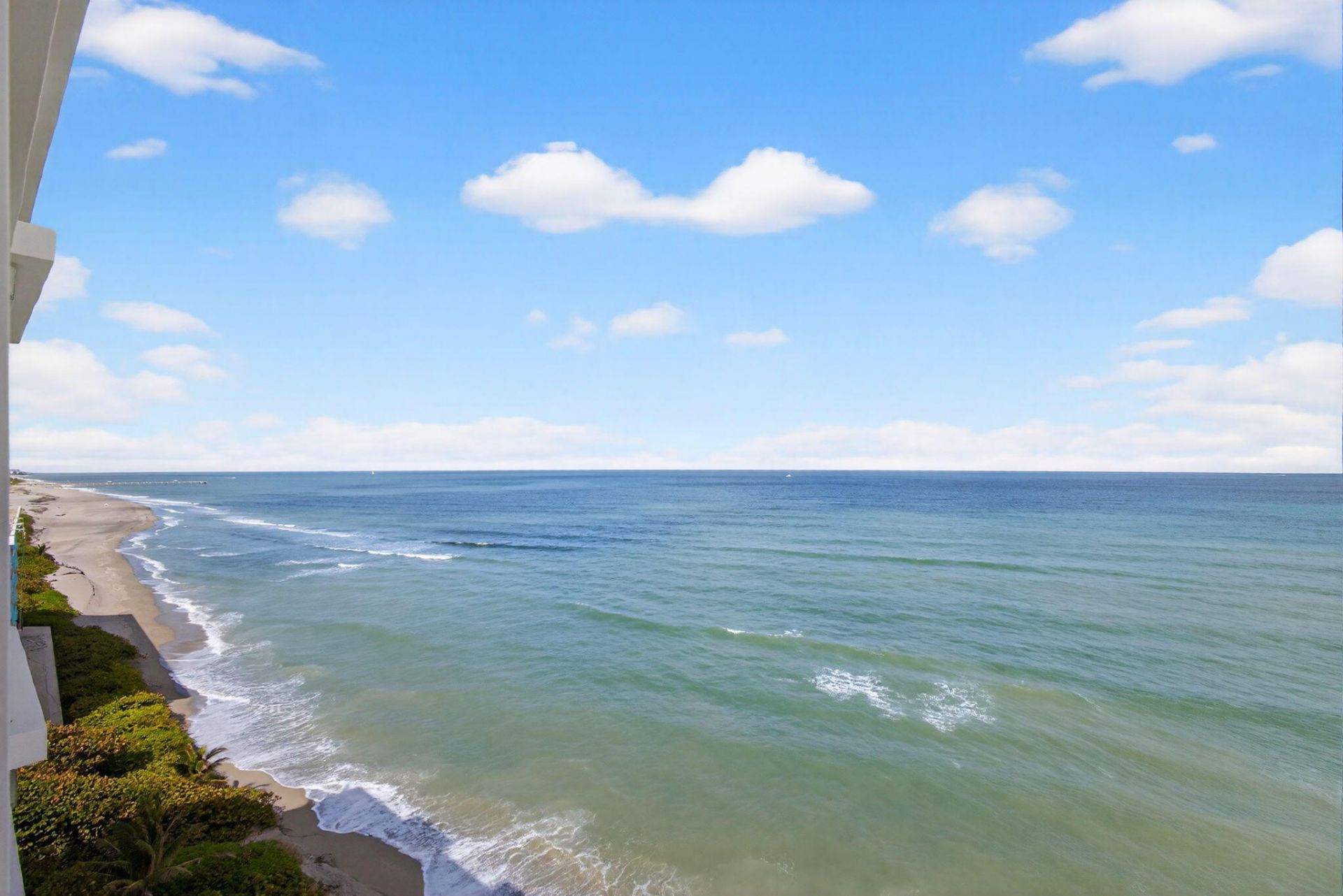 840 Ocean Drive, Unit 1004, Juno Beach, FL 33408 Photo