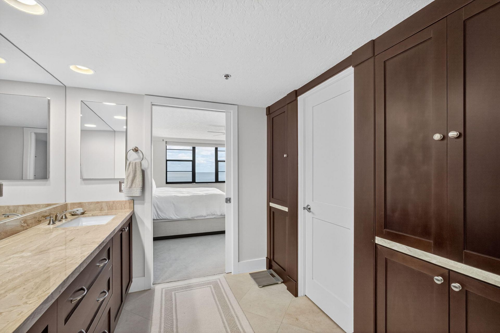 840 Ocean Drive, Unit 1004, Juno Beach, FL 33408 Photo