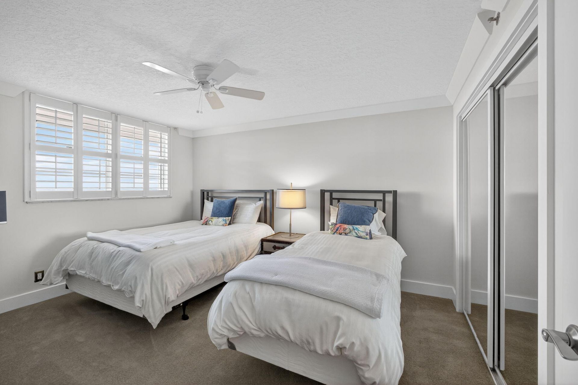 840 Ocean Drive, Unit 1004, Juno Beach, FL 33408 Photo