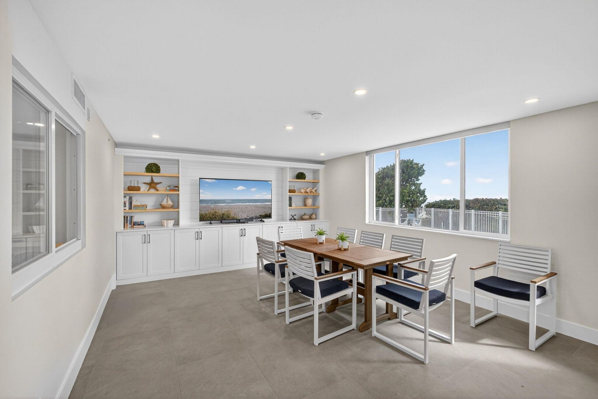 840 Ocean Drive, Unit 1004, Juno Beach, FL 33408 Photo