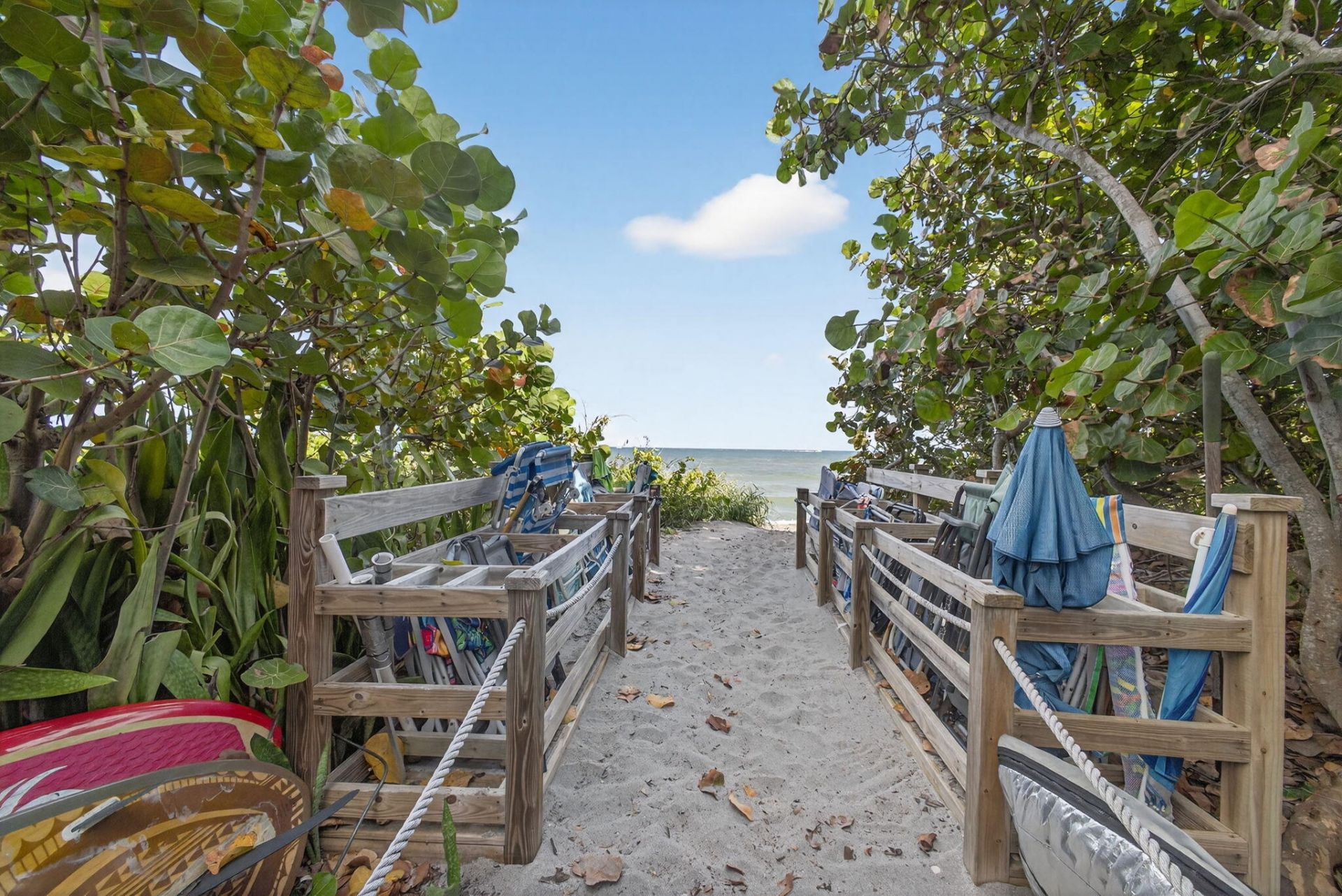 840 Ocean Drive, Unit 1004, Juno Beach, FL 33408 Photo