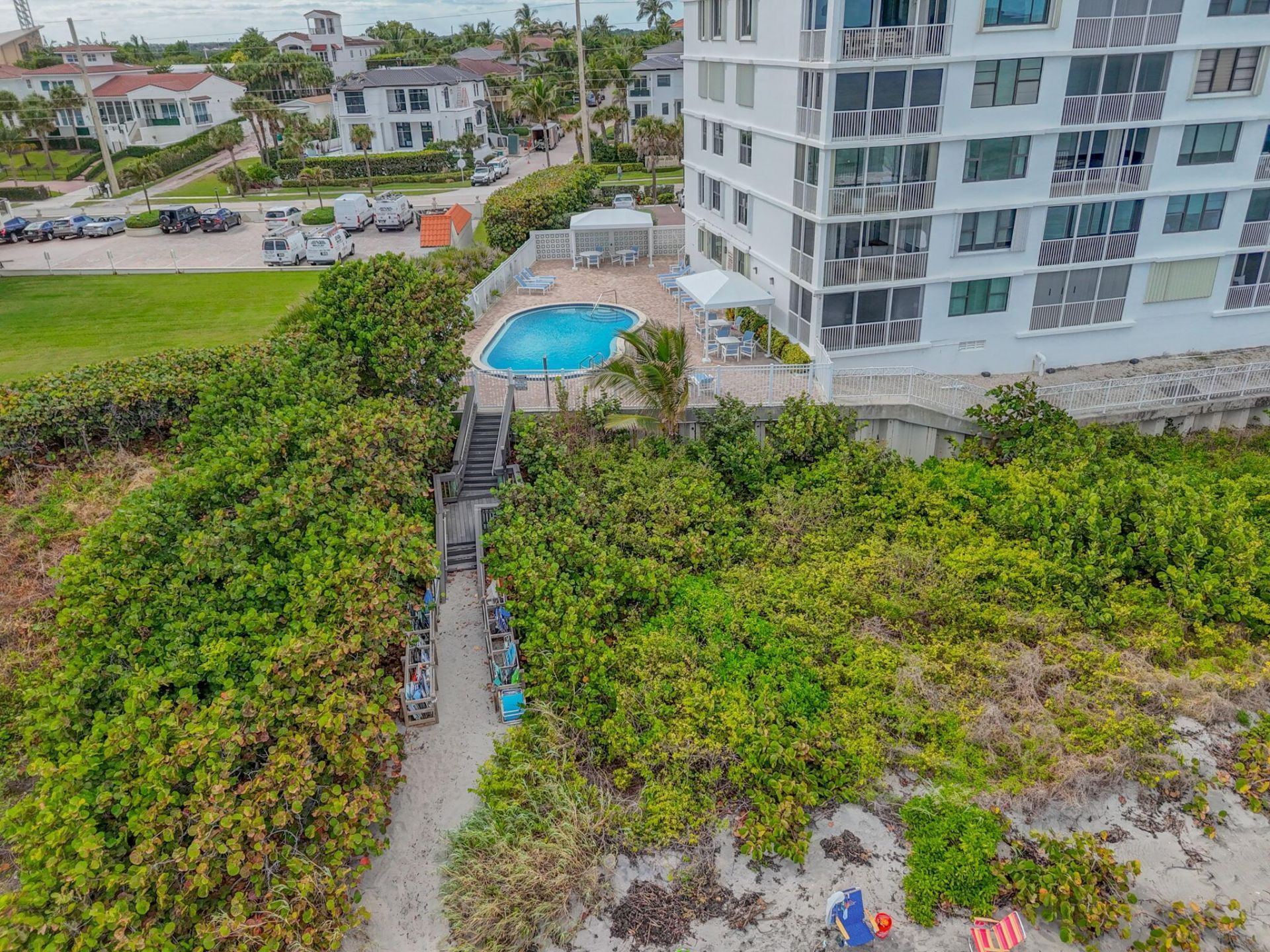 840 Ocean Drive, Unit 1004, Juno Beach, FL 33408 Photo