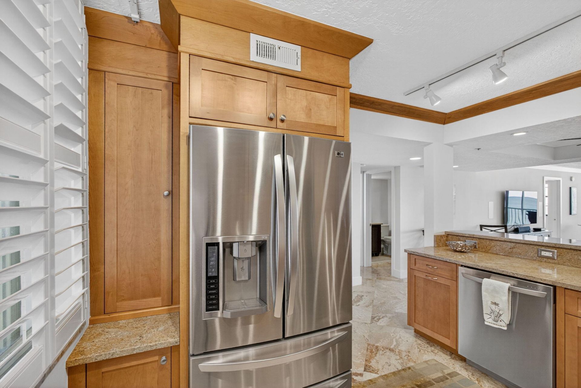 840 Ocean Drive, Unit 1004, Juno Beach, FL 33408 Photo