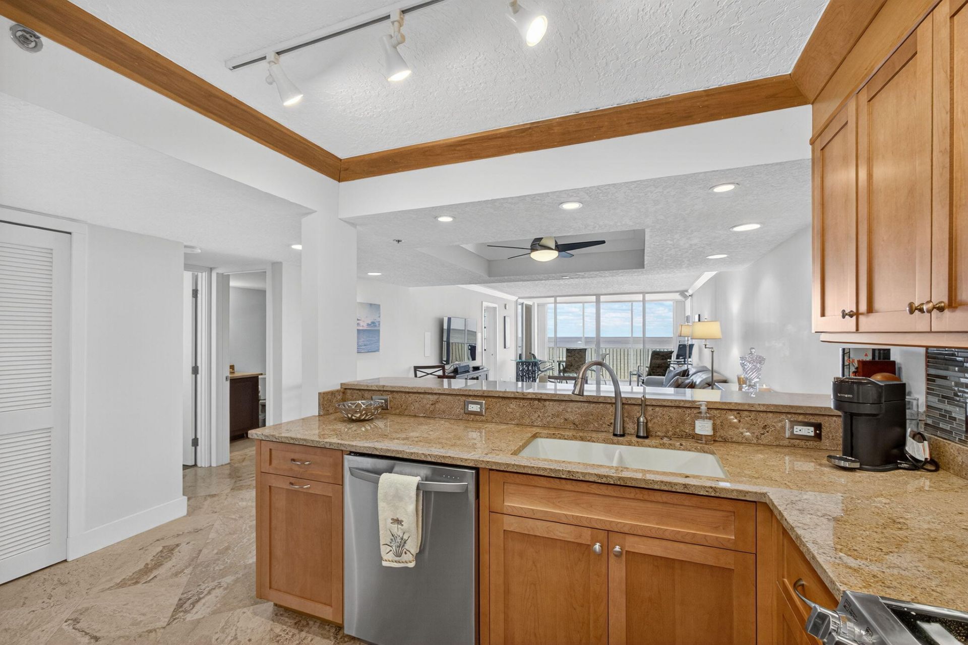 840 Ocean Drive, Unit 1004, Juno Beach, FL 33408 Photo