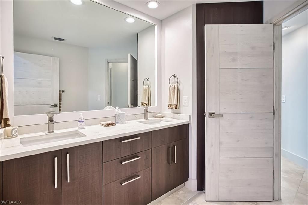 1255 Sand Castle Rd , Sanibel, FL 33957 Photo