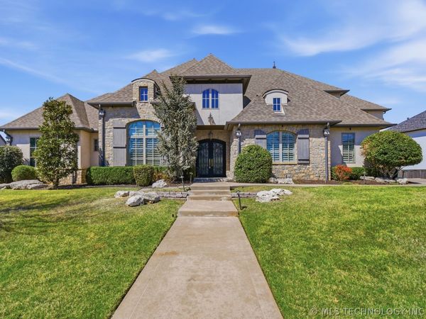 1113 W 108th Place S, Jenks, OK 74037