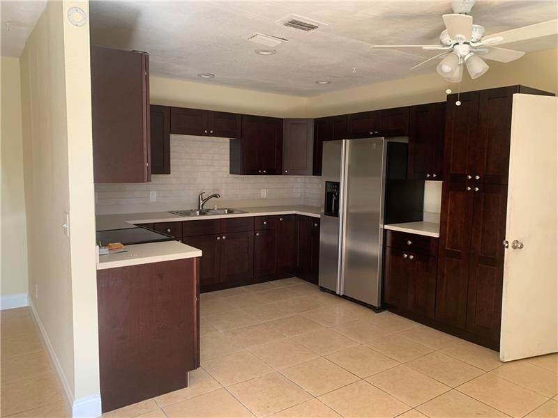 2701 NW 21st Street, Fort Lauderdale, FL 33311 Photo
