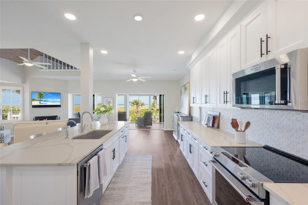 17 Seawatch Drive, Boca Grande, FL 33921 Photo