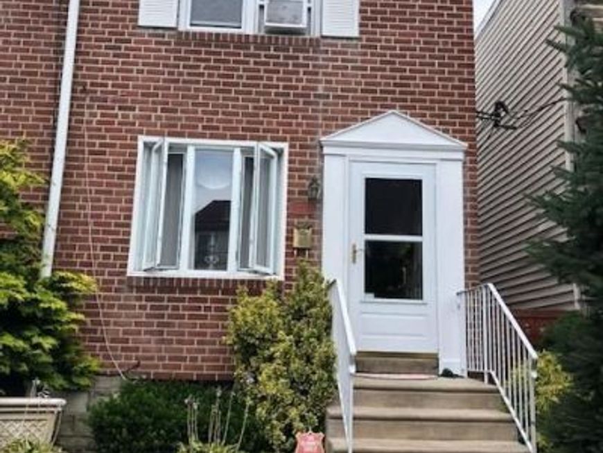 237 Lauriston Street, Philadelphia, PA 19128 Main Photo