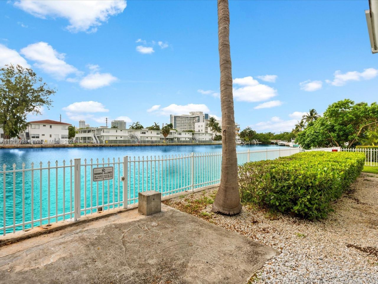 7805 And 7815 Crespi Blvd, Miami Beach, FL 33141 Photo