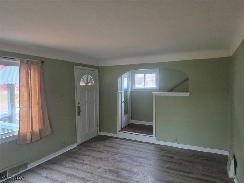 4962 Oroszy Avenue, Lorain, OH 44052 Photo 6