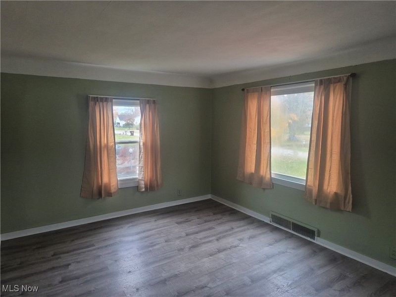 4962 Oroszy Avenue, Lorain, OH 44052 Photo 7