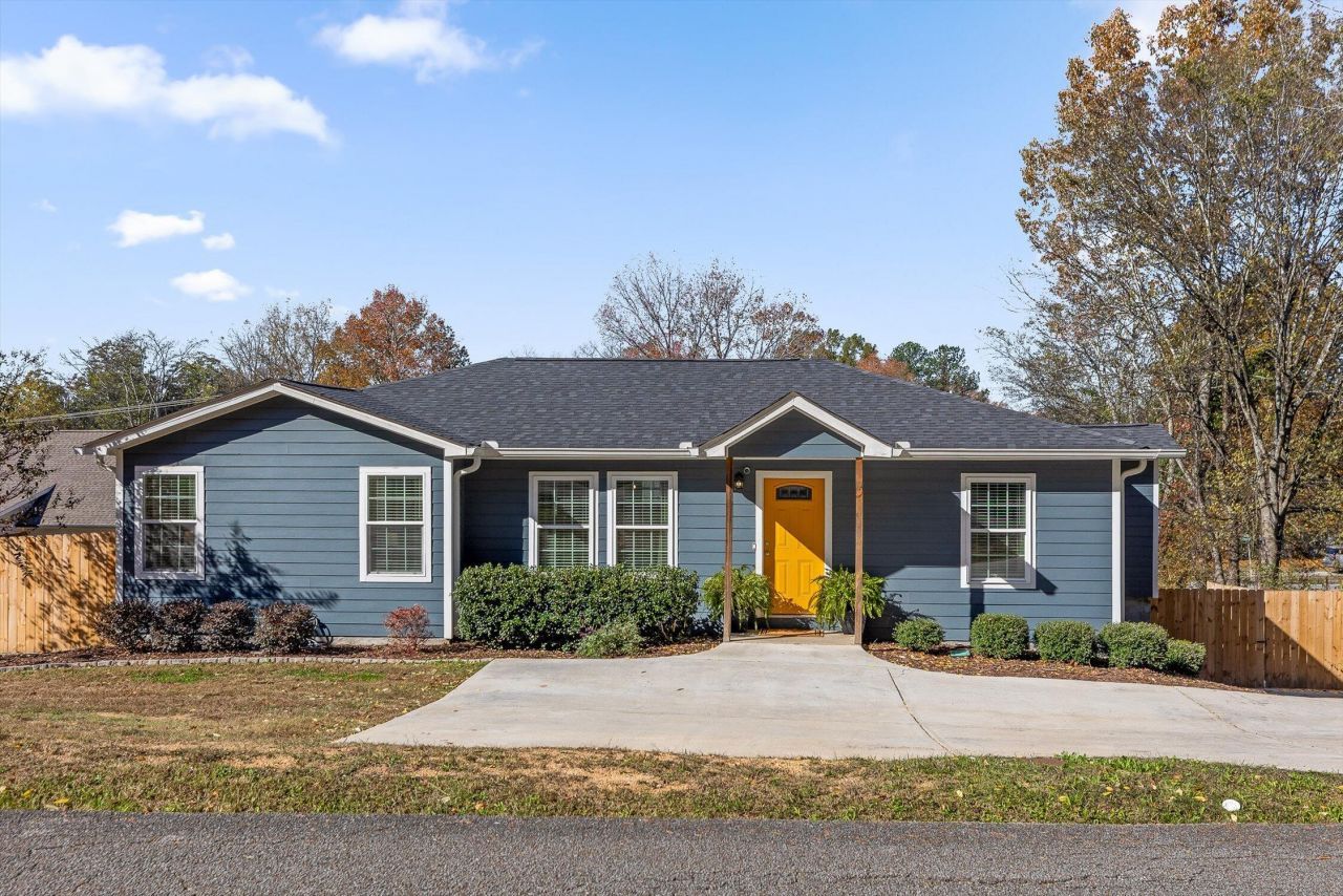 2177 E Shepherd Road, Chattanooga, TN 37421 Main Photo