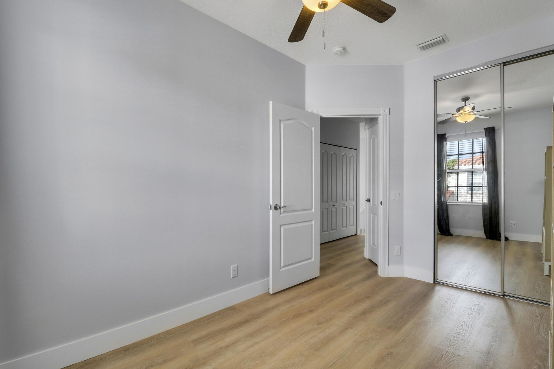 18 Tall Oaks Circle, Tequesta, FL 33469 Photo