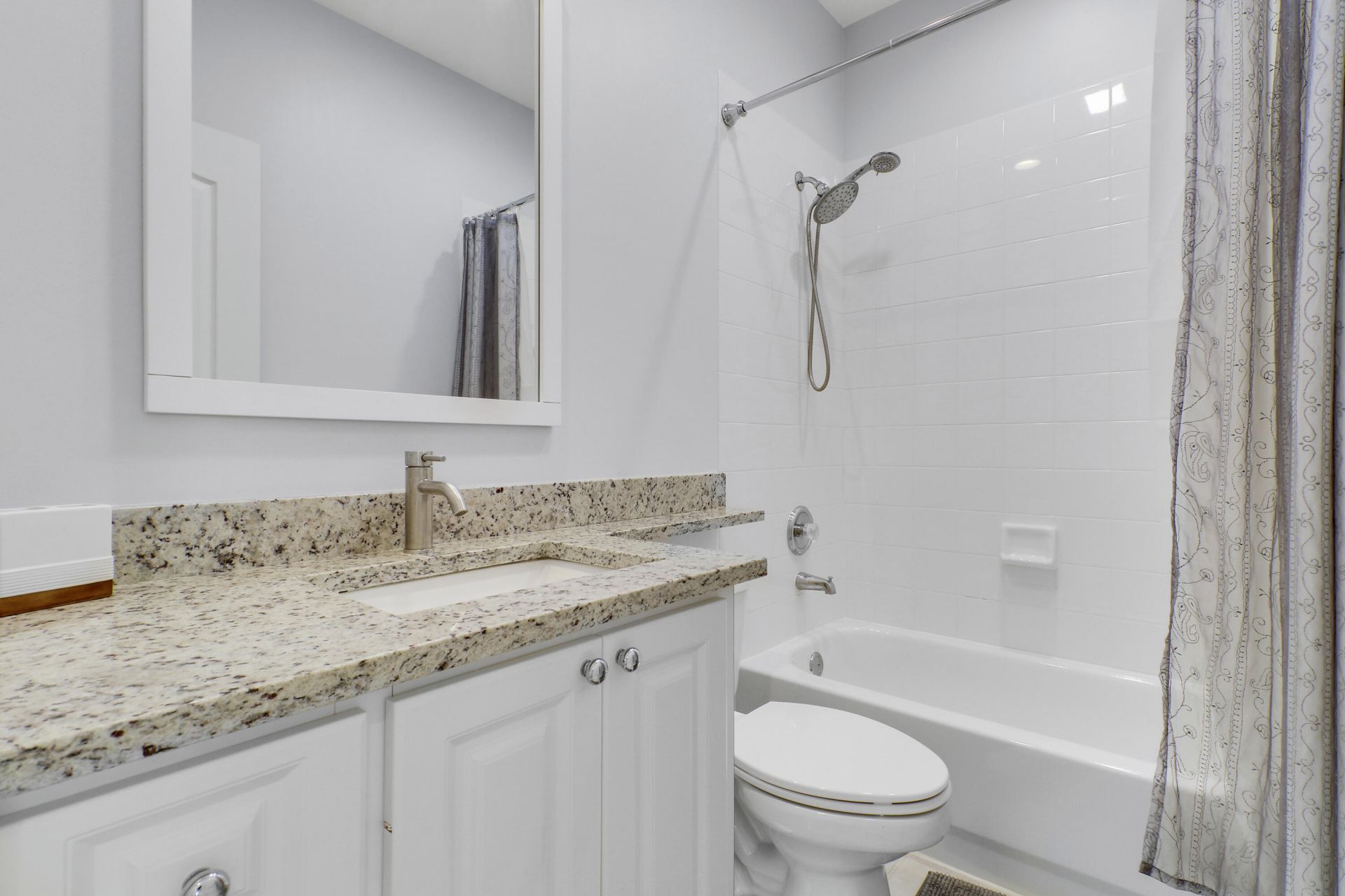 18 Tall Oaks Circle, Tequesta, FL 33469 Photo