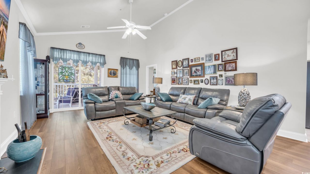 730 Pickering Dr. Photo 11