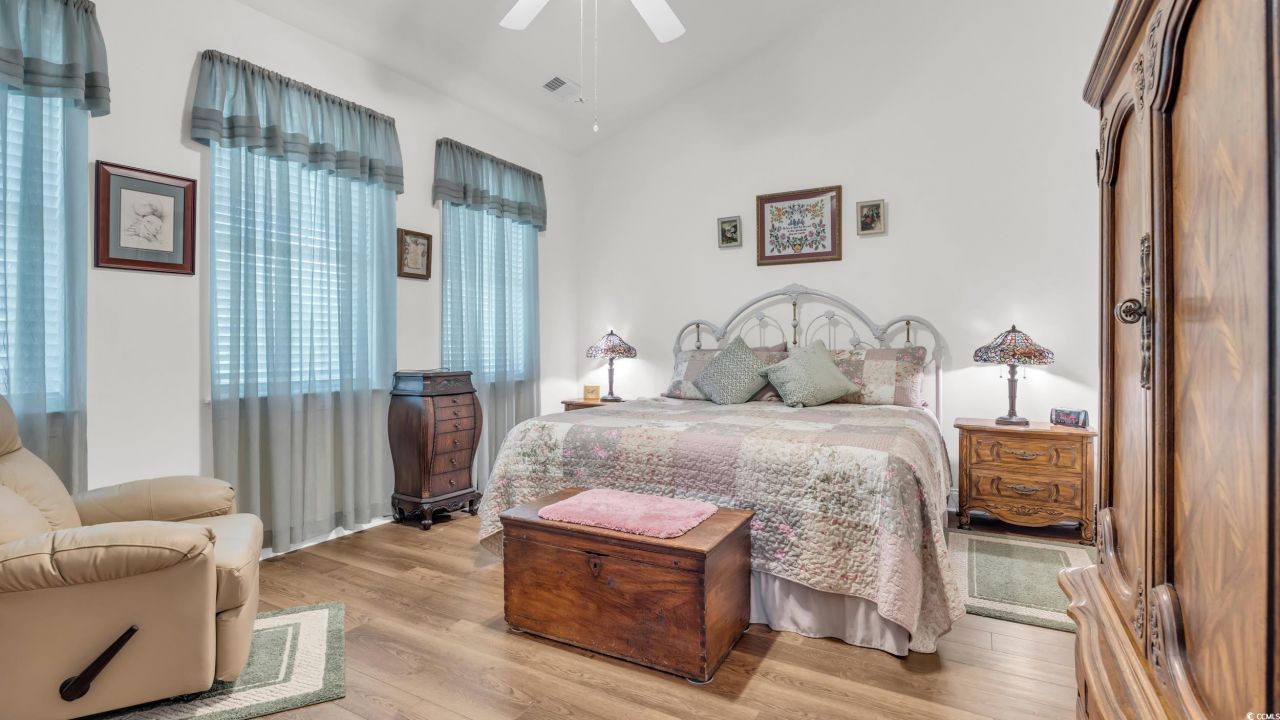 730 Pickering Dr. Photo 14