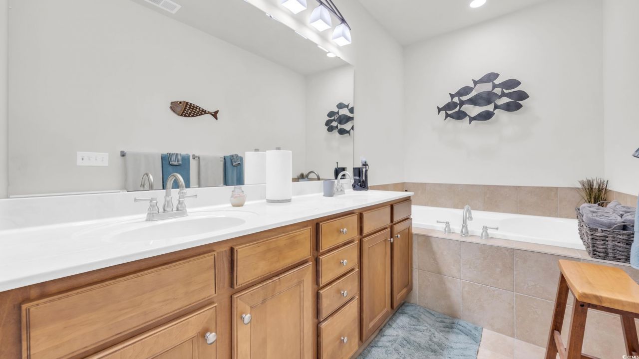 730 Pickering Dr. Photo 17